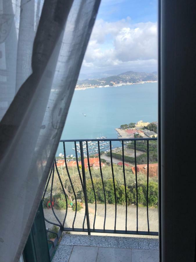 Villa La Finestra Sul Mare La Spezia Exterior foto