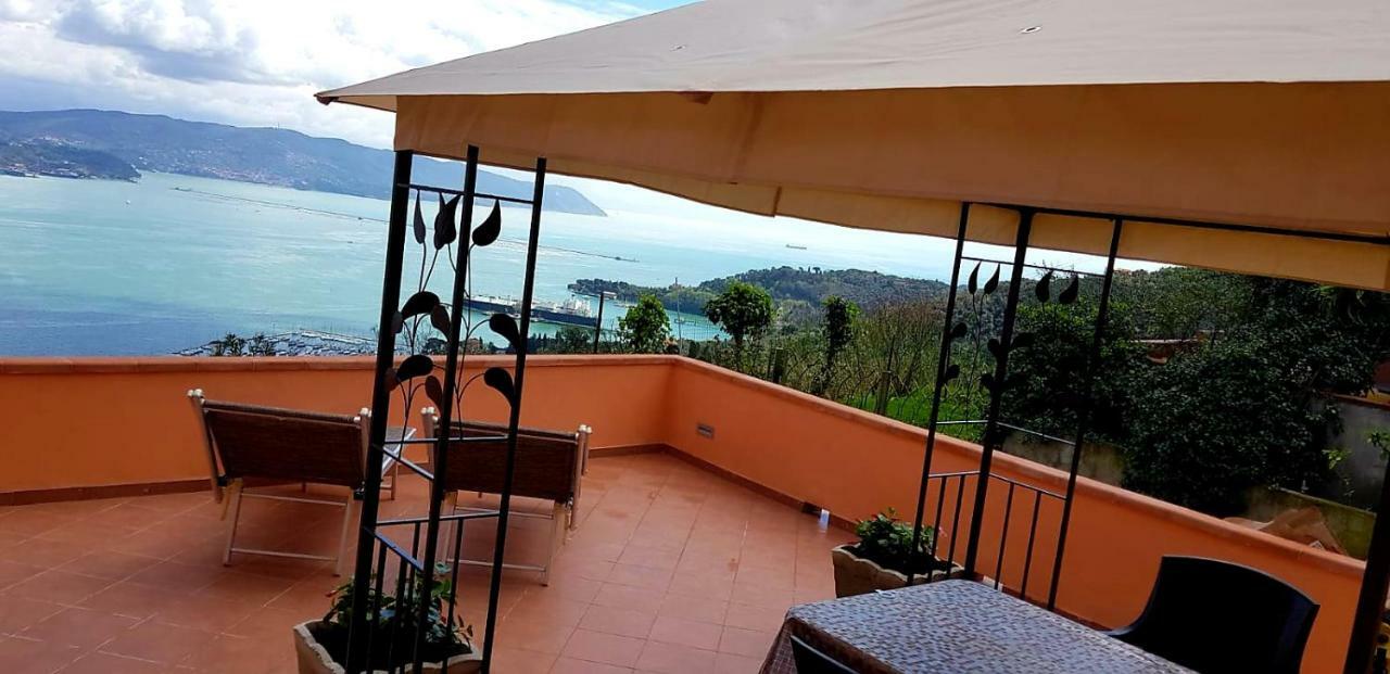 Villa La Finestra Sul Mare La Spezia Exterior foto